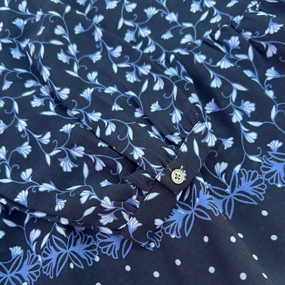 LOFT Blue Buttoned Ruffled Blouse - Picture 4 of 6